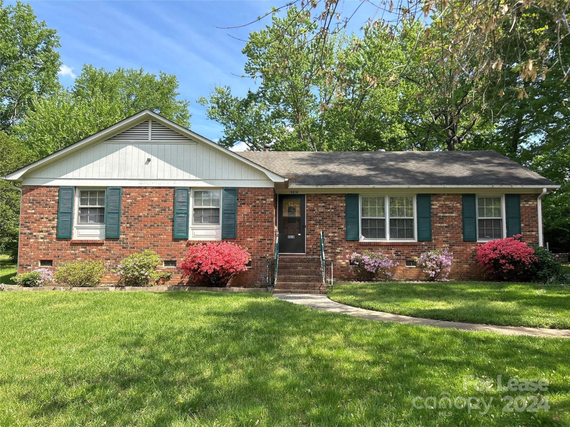 Property image 1 at 4614 Cloverdale Avenue, Charlotte, NC 28212