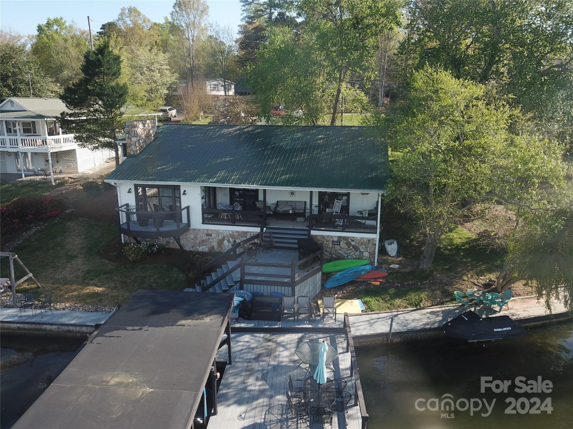 Property image 1 at 564 Pinehaven Drive, New London, NC 28127