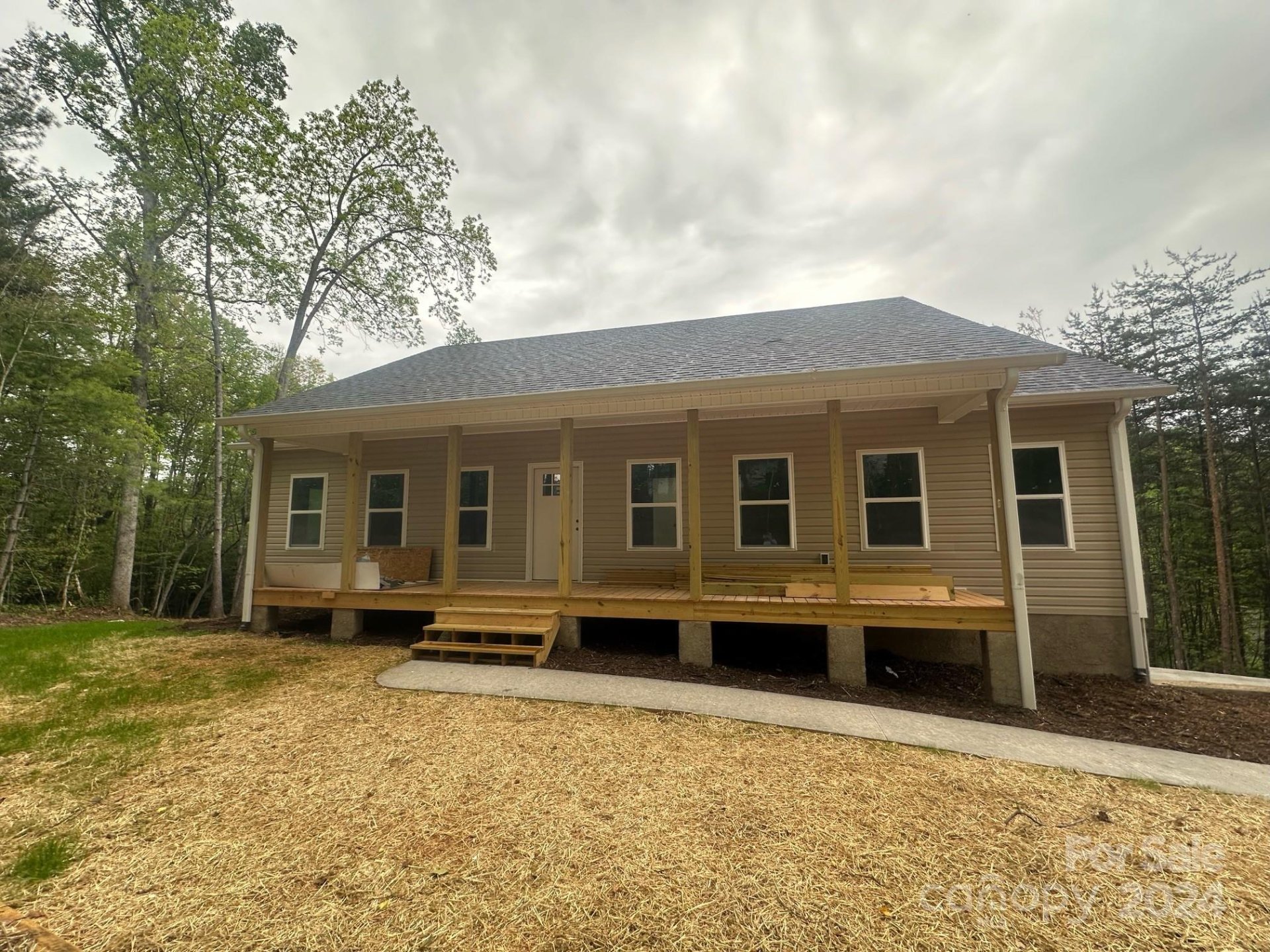 Property image 1 at 61 Whispering Pines Drive, Marion, NC 28752