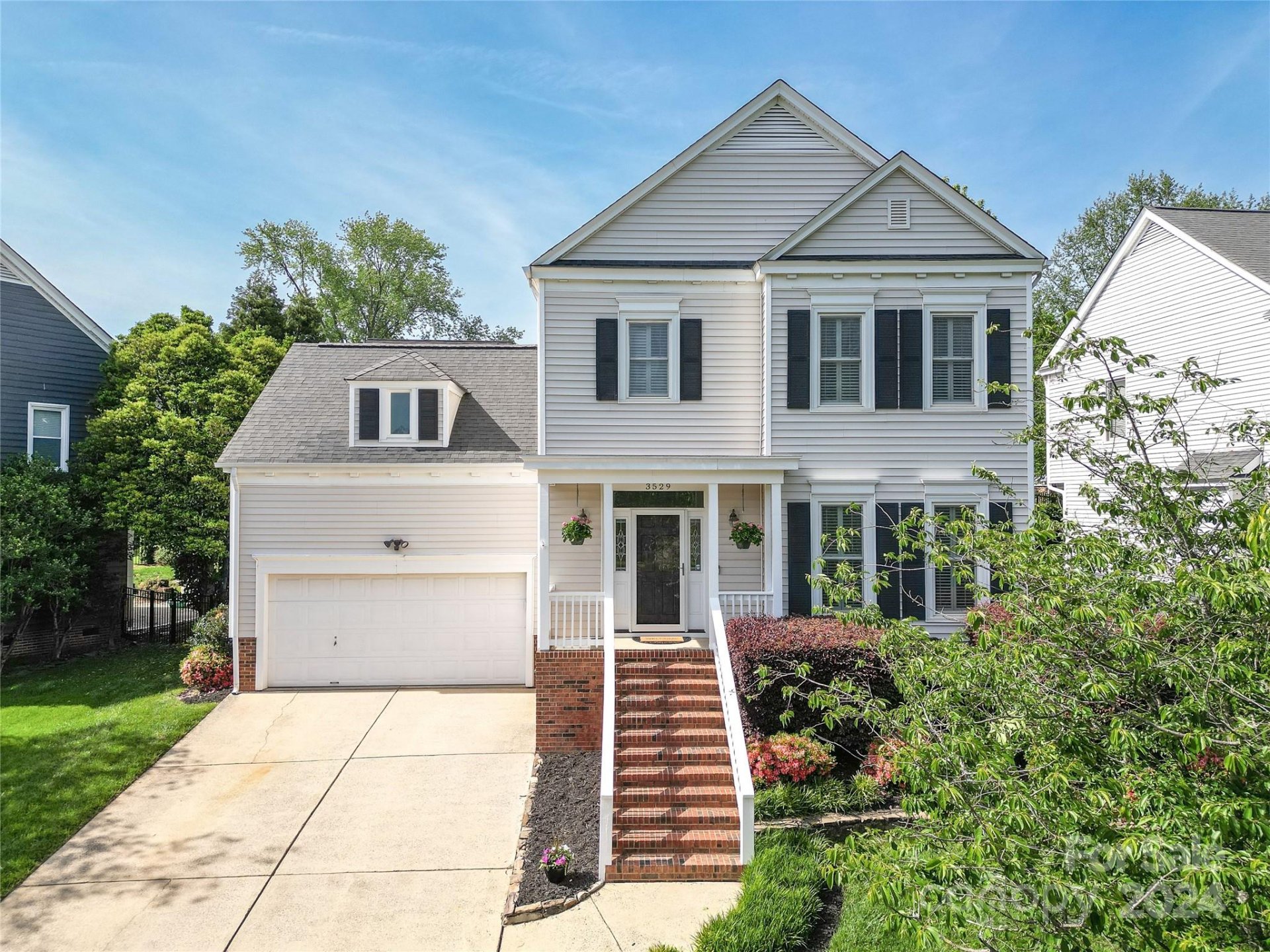 Property image 1 at 3529 Selwyn Farms Lane, Charlotte, NC 28209