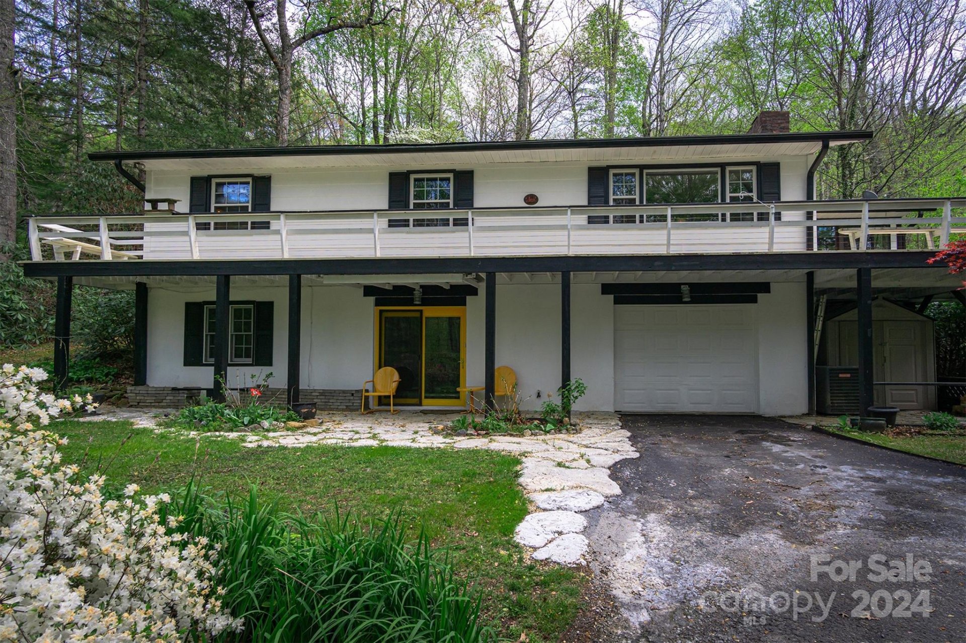 Property image 1 at 440 Beverly Road, Black Mountain, NC 28711