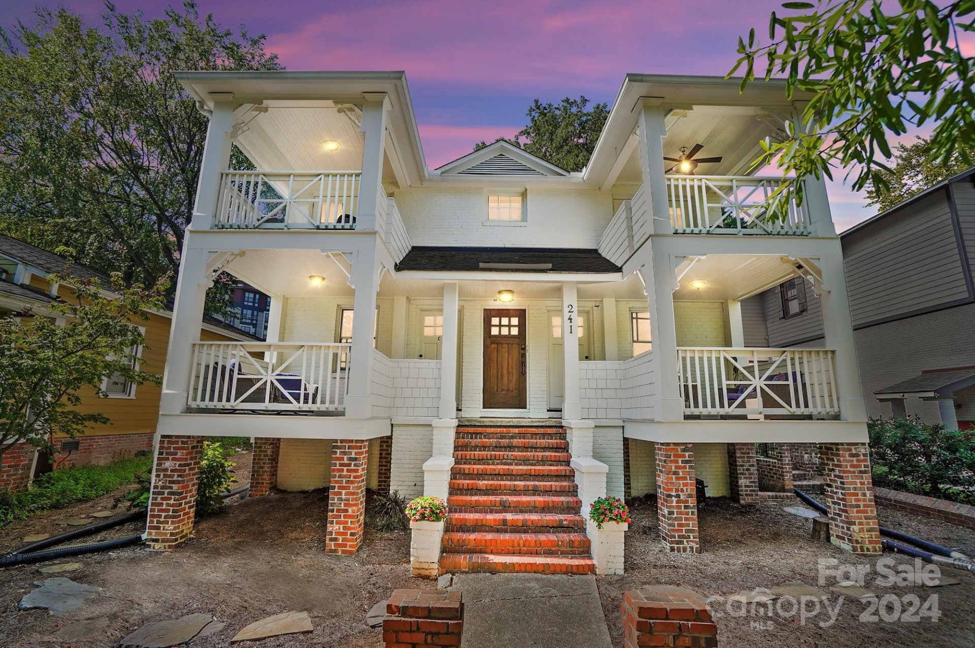 Property image 1 at 241 W Kingston Avenue, Charlotte, NC 28203