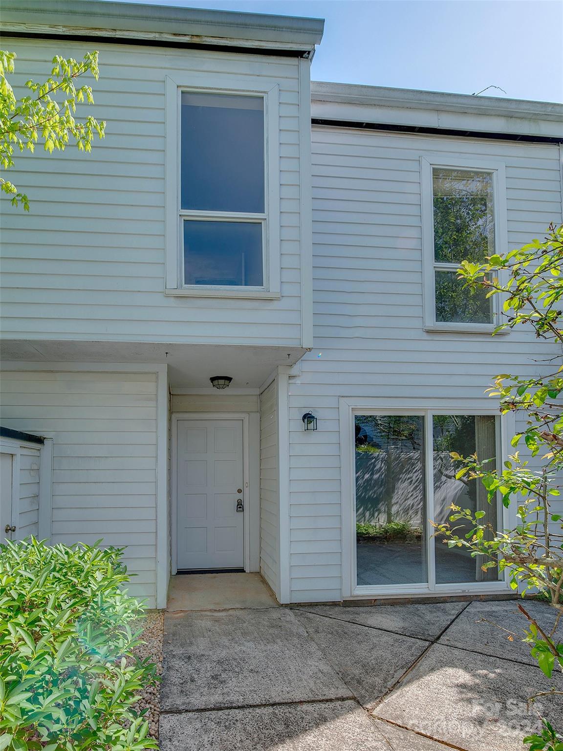 Property image 1 at 7115 Stonington Lane, Charlotte, NC 28227