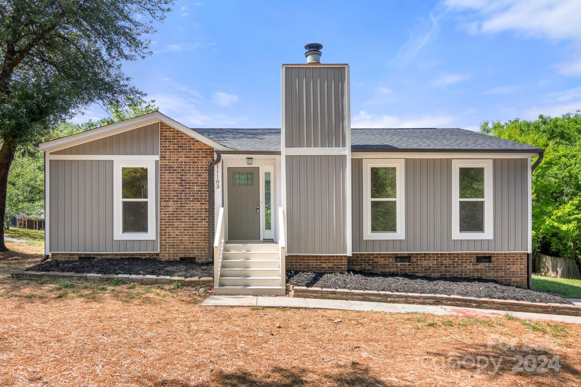 Property image 1 at 11103 Mallard Crossing Drive, Charlotte, NC 28262