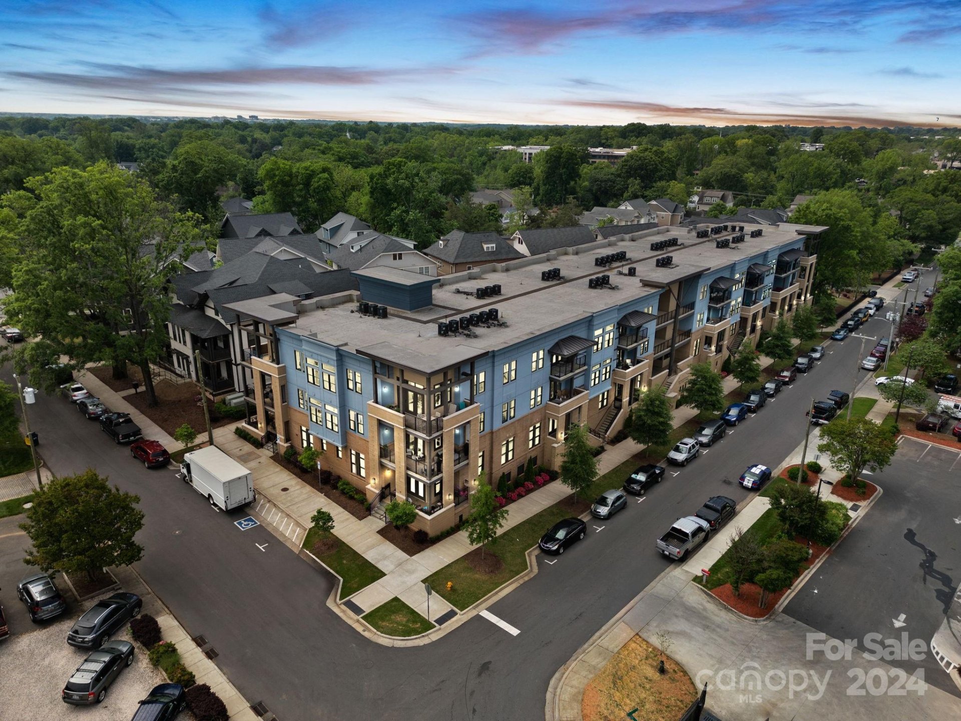 Property image 1 at 2401 Euclid Avenue, Charlotte, NC 28203