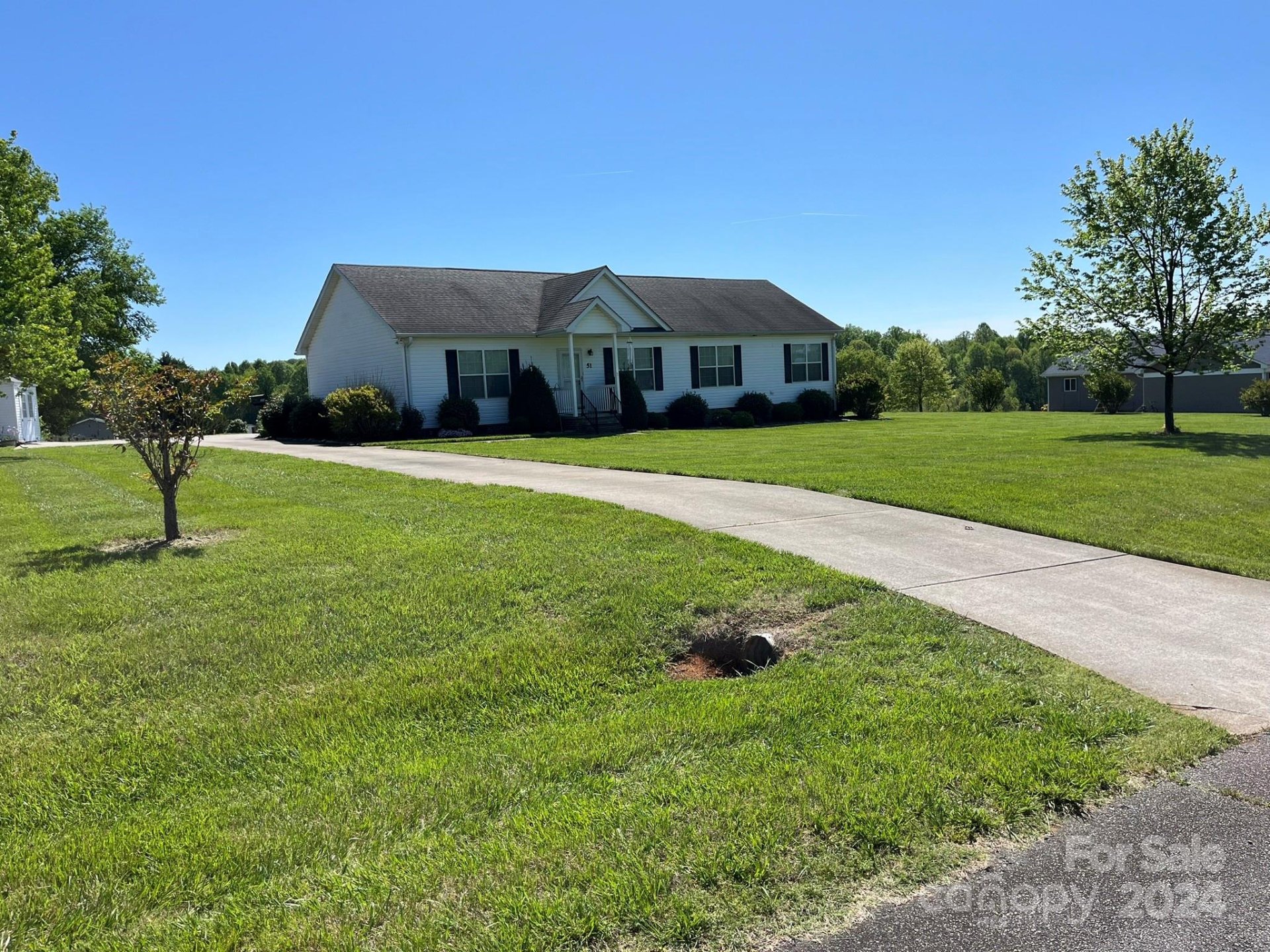 Property image 1 at 51 Brett Will Court, Taylorsville, NC 28681