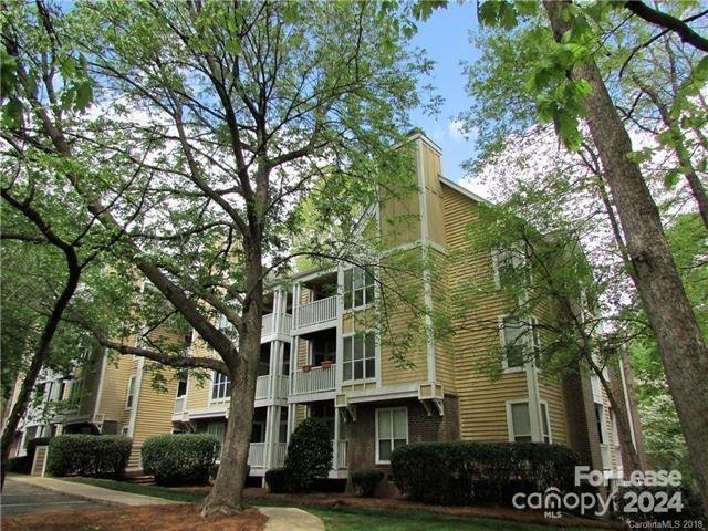Property image 1 at 2518 Cranbrook Lane, Charlotte, NC 28207
