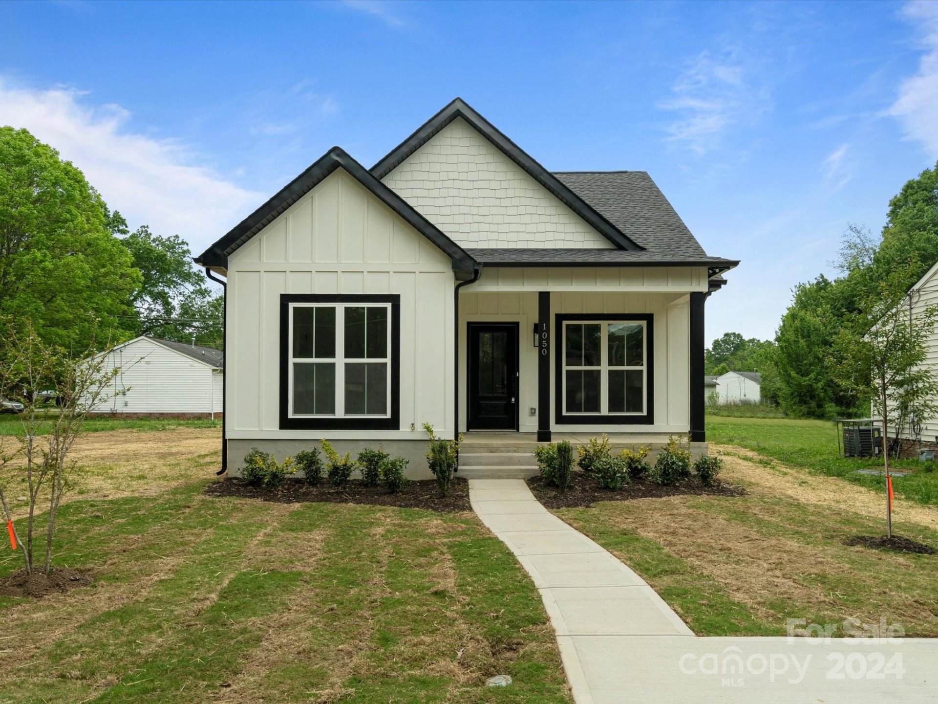 1050 Henderson Street