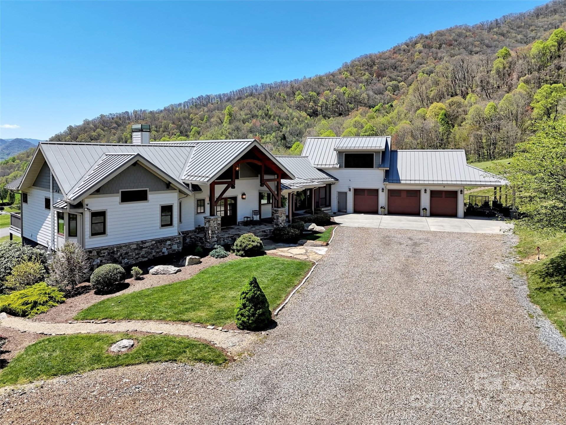 Property image 2 at 12 Rolling Meadow Lane, Clyde, NC 28721