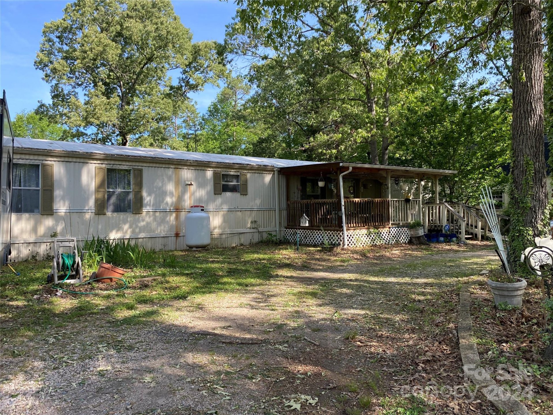 723 Will Jones Circle