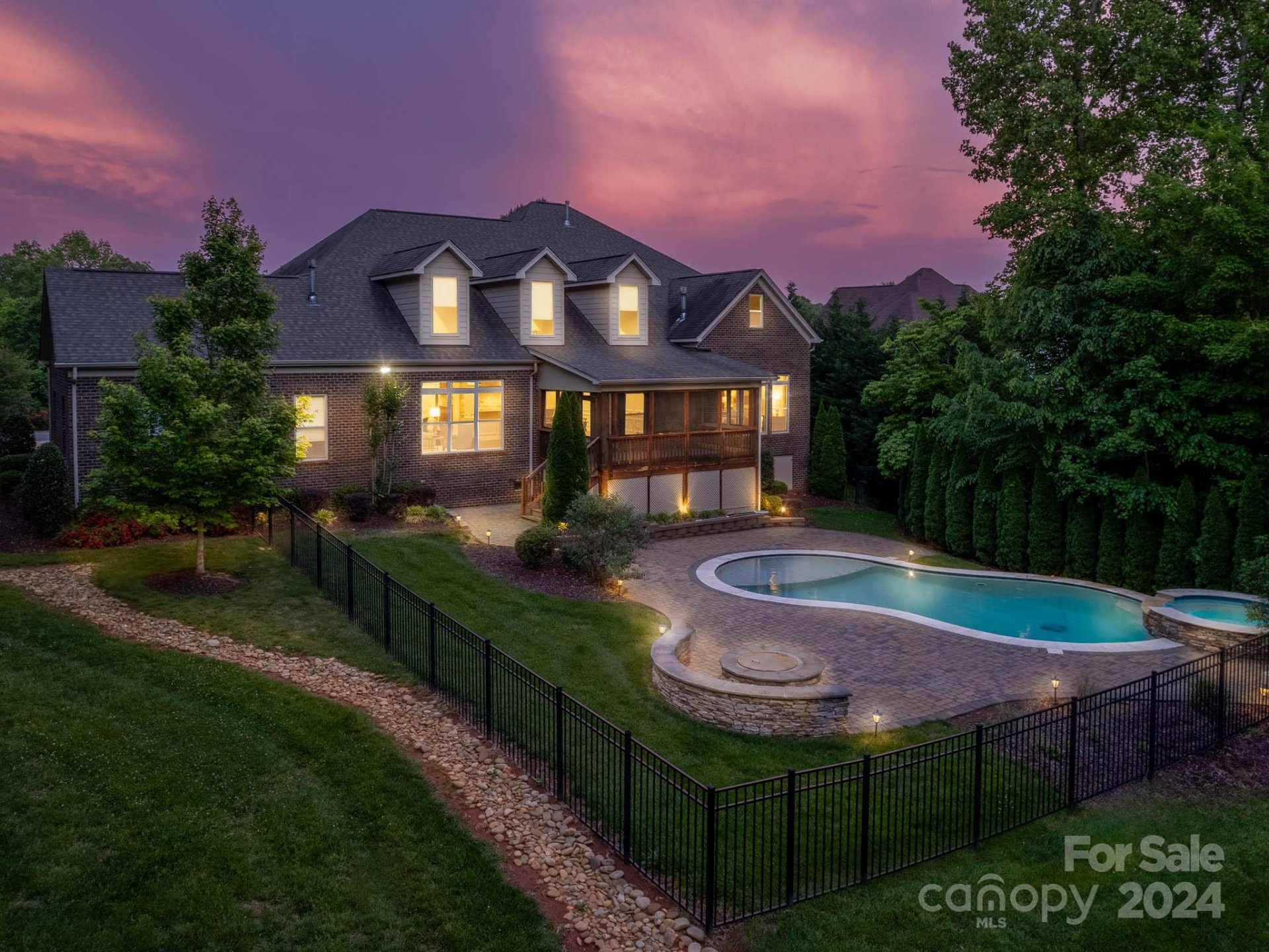 Property image 1 at 298 Walking Horse Trail, Davidson, NC 28036