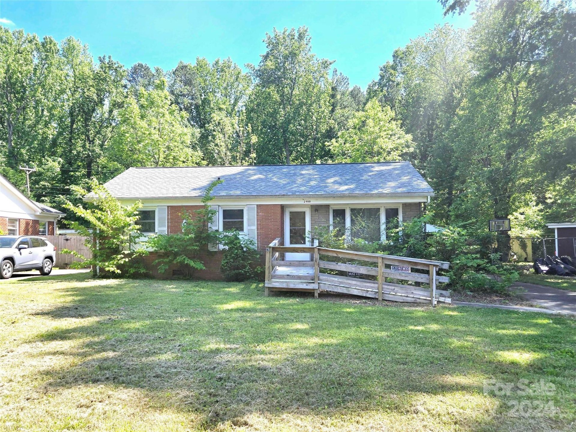 Property image 1 at 2900 Enfield Road, Charlotte, NC 28205