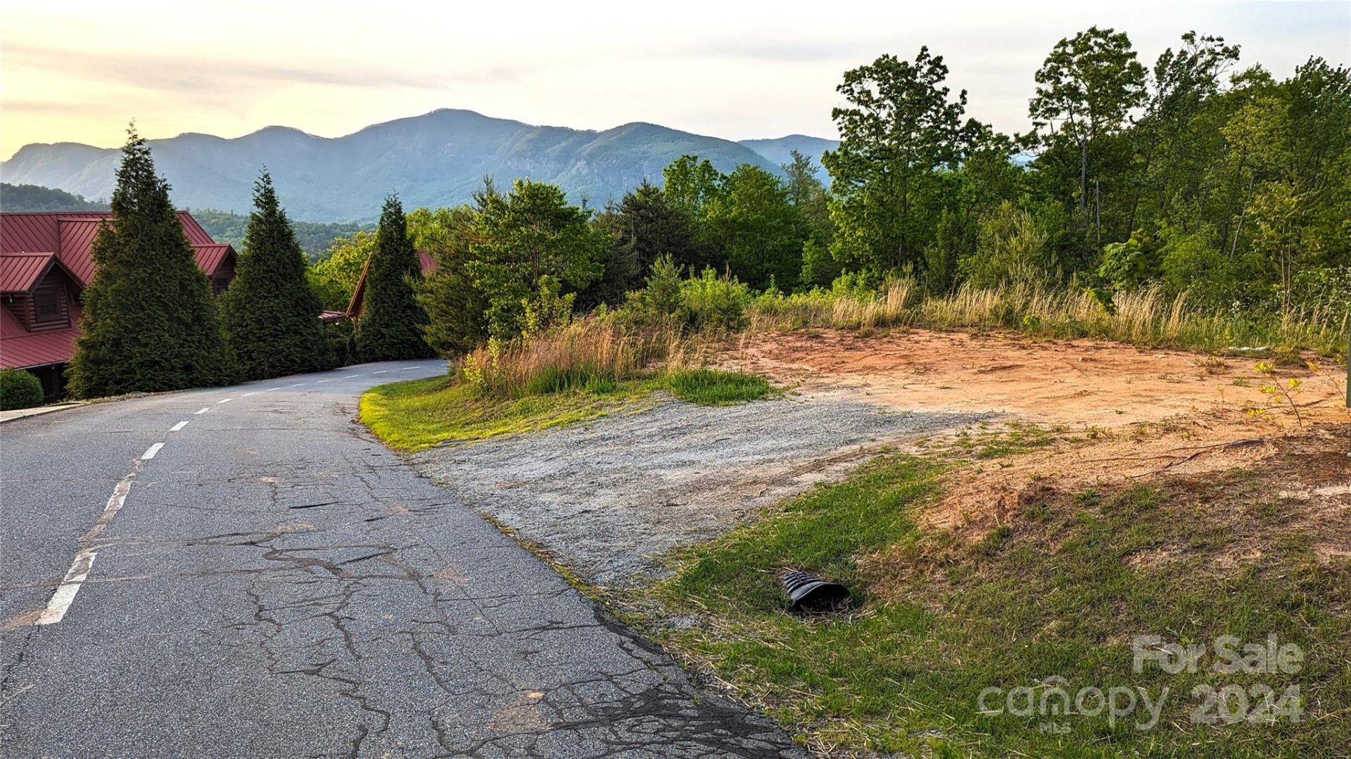 Property image 2 at 240 Boulder Ridge, Lake Lure, NC 28746