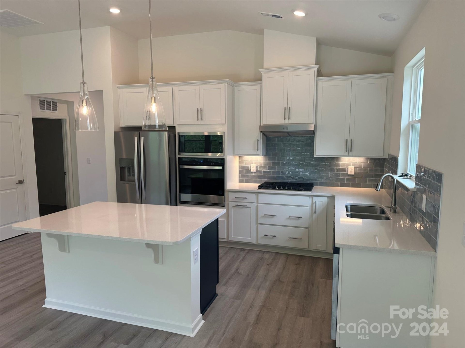 Property image 1 at 132 Lancashire Court, Denver, NC 28037