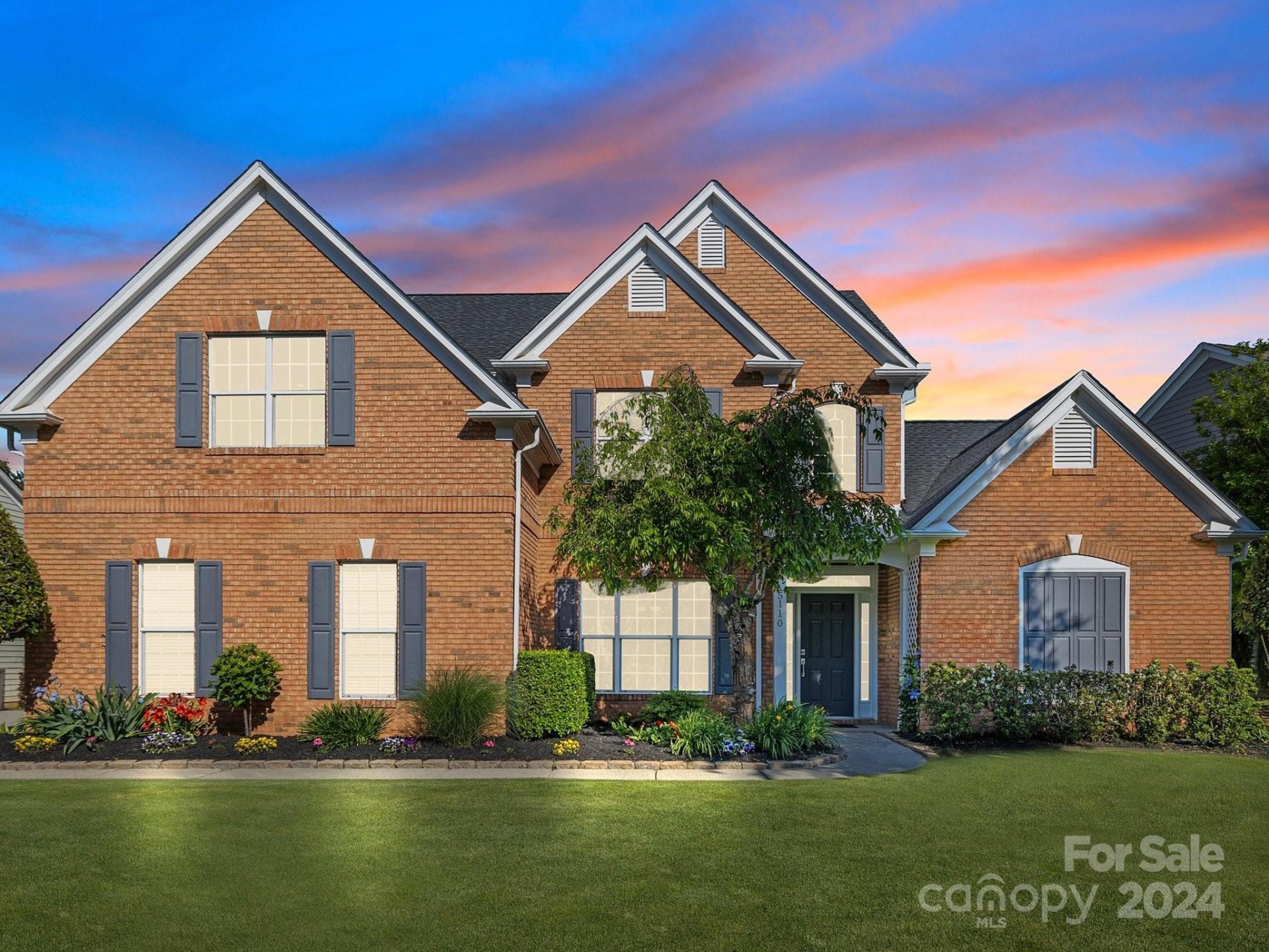 Property image 1 at 5110 King Arthur Drive, Charlotte, NC 28277