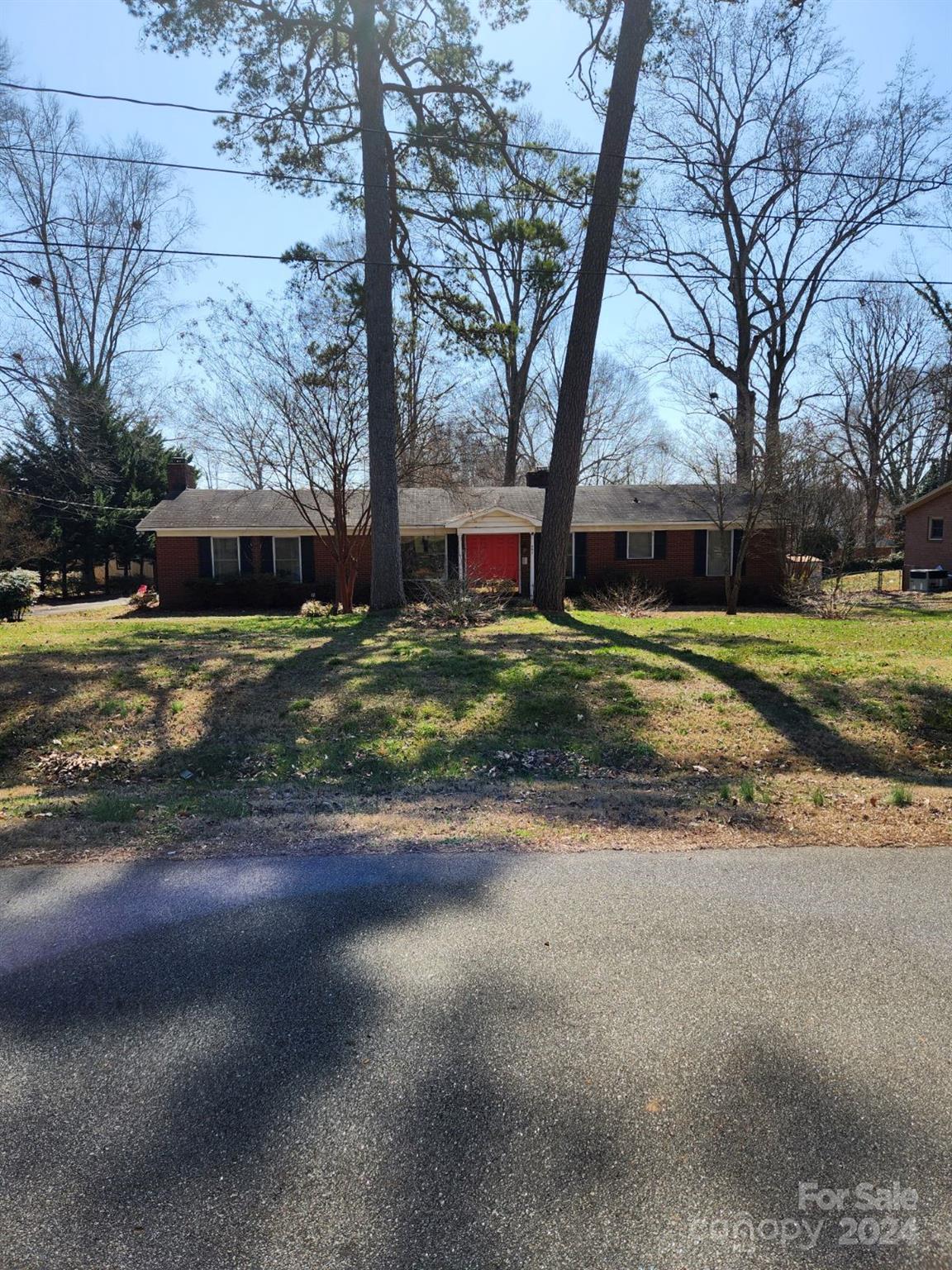 Property image 1 at 603 Pierce Avenue, Mount Holly, NC 28120