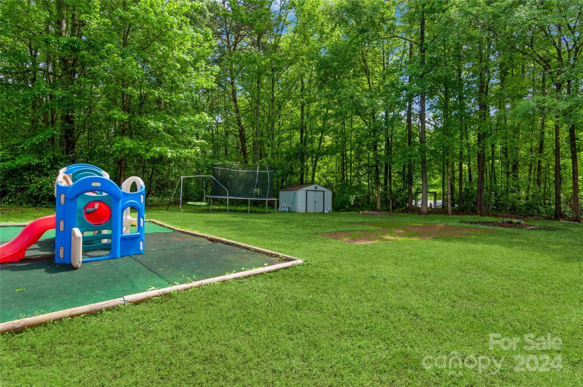 Property image 2 at 115 Walnut Street, York, SC 29745