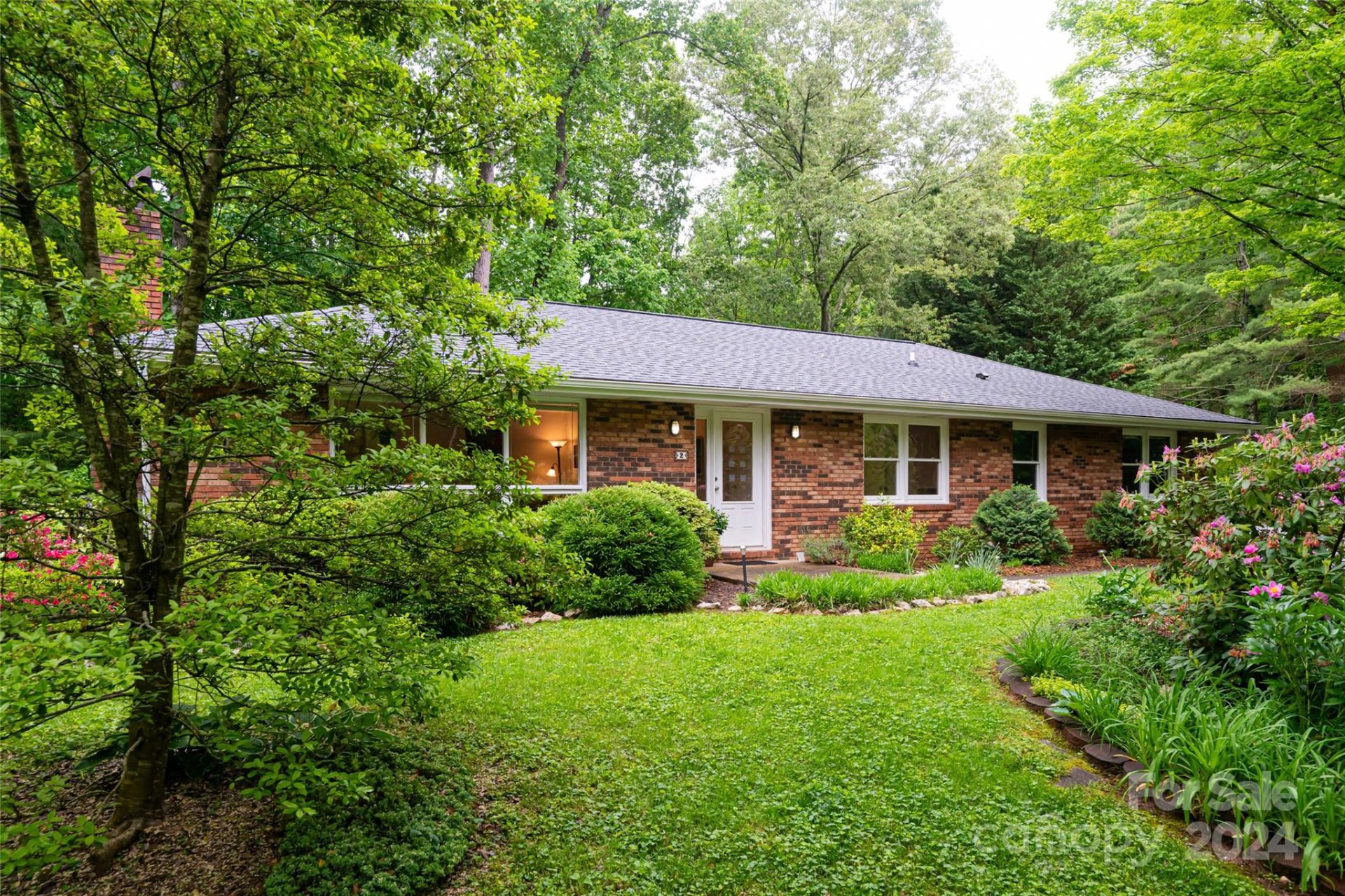 Property image 1 at 2 Brushwood Road, Asheville, NC 28804