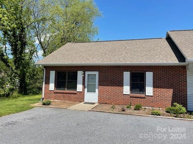 Property image 1 at 115 23rd Street, Hickory, NC 28601