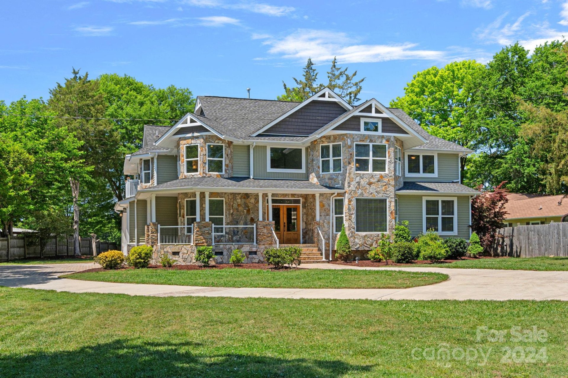 5555 Riverfront Road