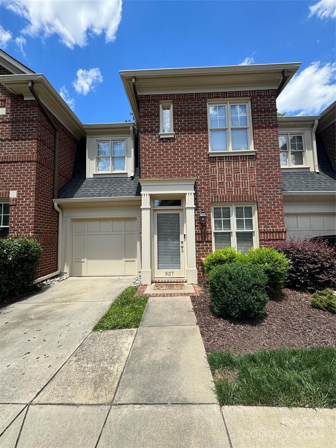 937 Park Slope Drive