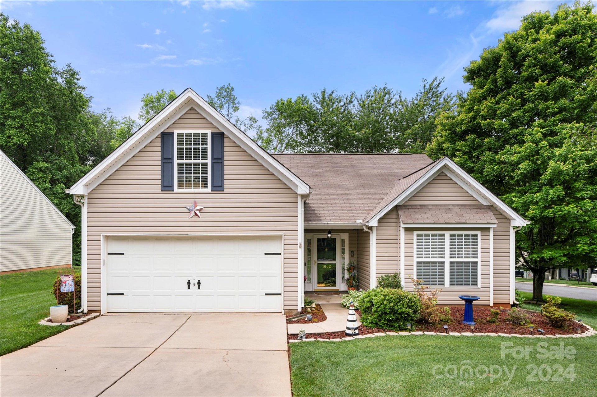 Property image 1 at 1602 Eagle Lake Drive, Fort Mill, SC 29707