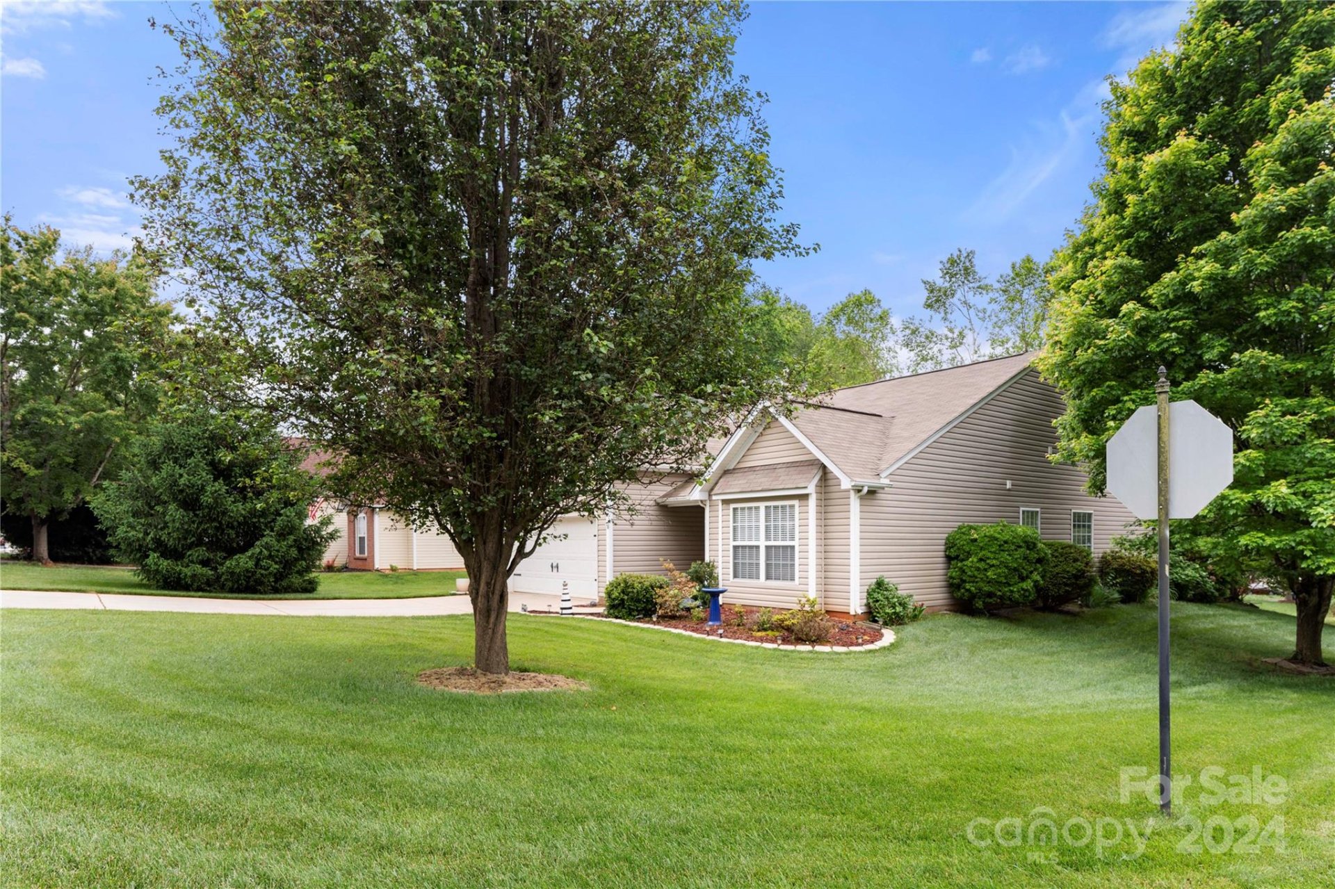 Property image 5 at 1602 Eagle Lake Drive, Fort Mill, SC 29707