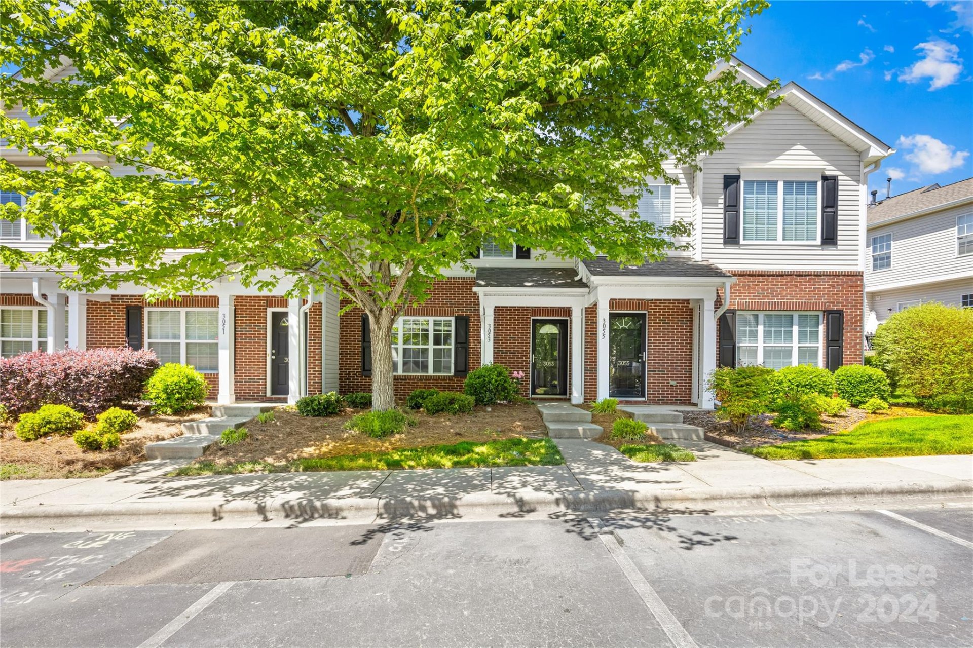 Property image 1 at 3053 Summerfield Ridge Lane, Matthews, NC 28105