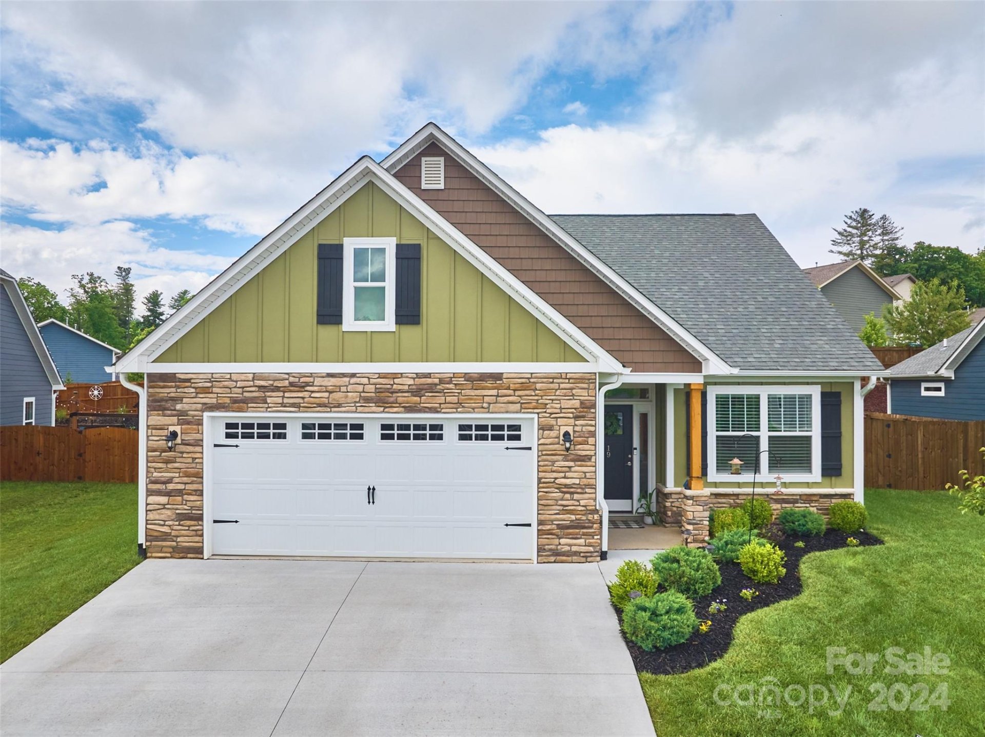 Property image 1 at 19 Lyndon Circle, Arden, NC 28704