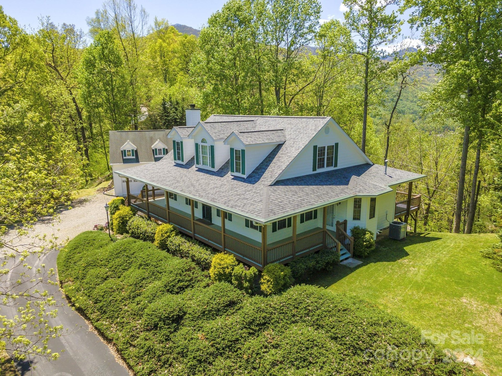 700 Cool August Heights