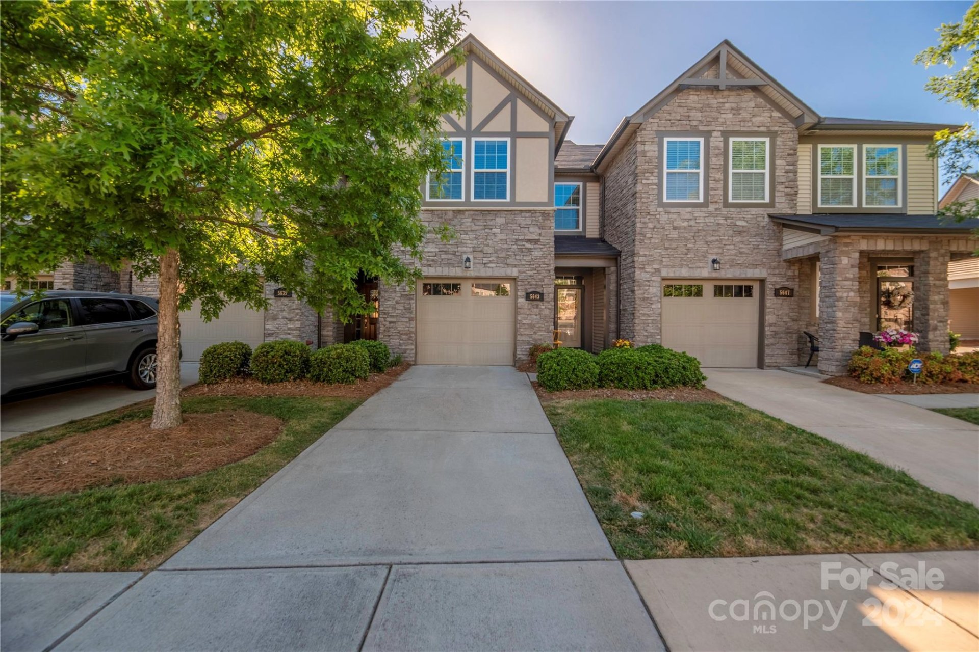 Property image 1 at 5643 Stonewells Drive, Charlotte, NC 28278