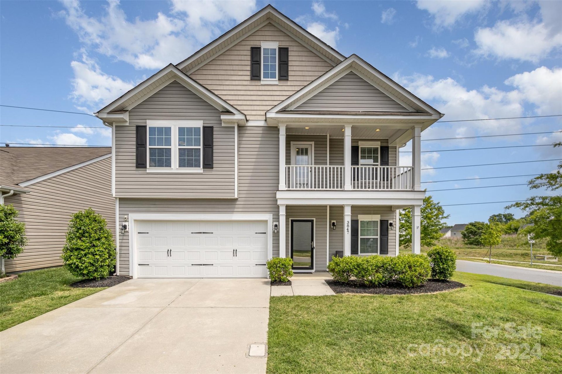 Property image 1 at 3847 Farmington Ridge Parkway, Charlotte, NC 28213