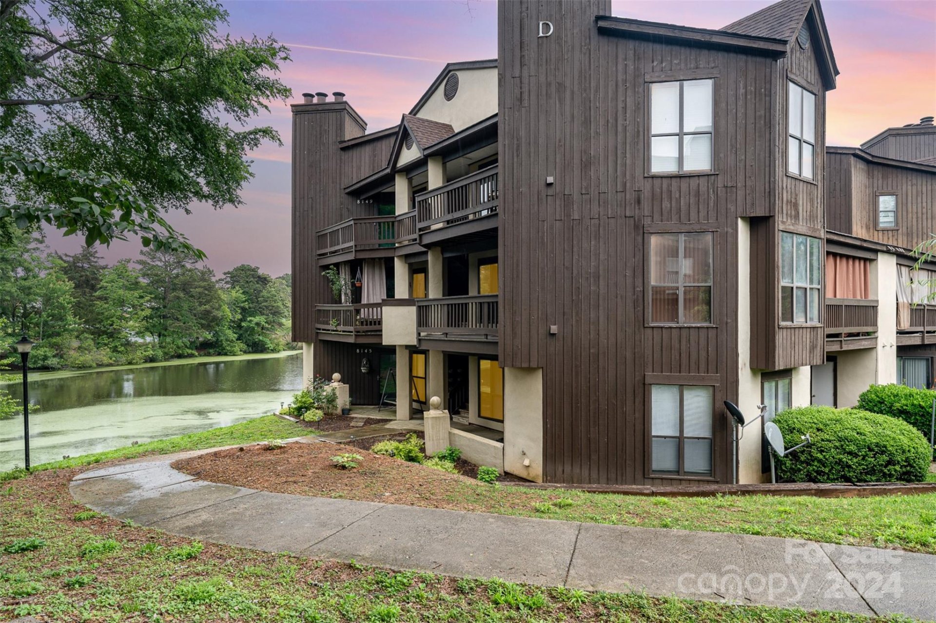 Property image 1 at 8151 Cedar Glen Drive, Charlotte, NC 28212