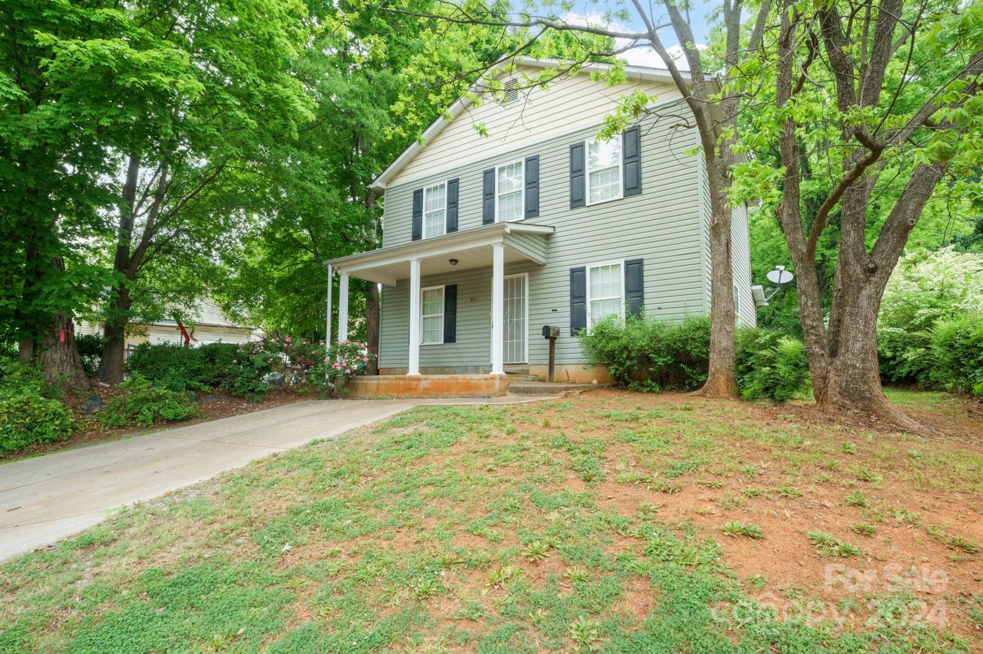 Property image 2 at 411 Cemetery Street, Charlotte, NC 28216