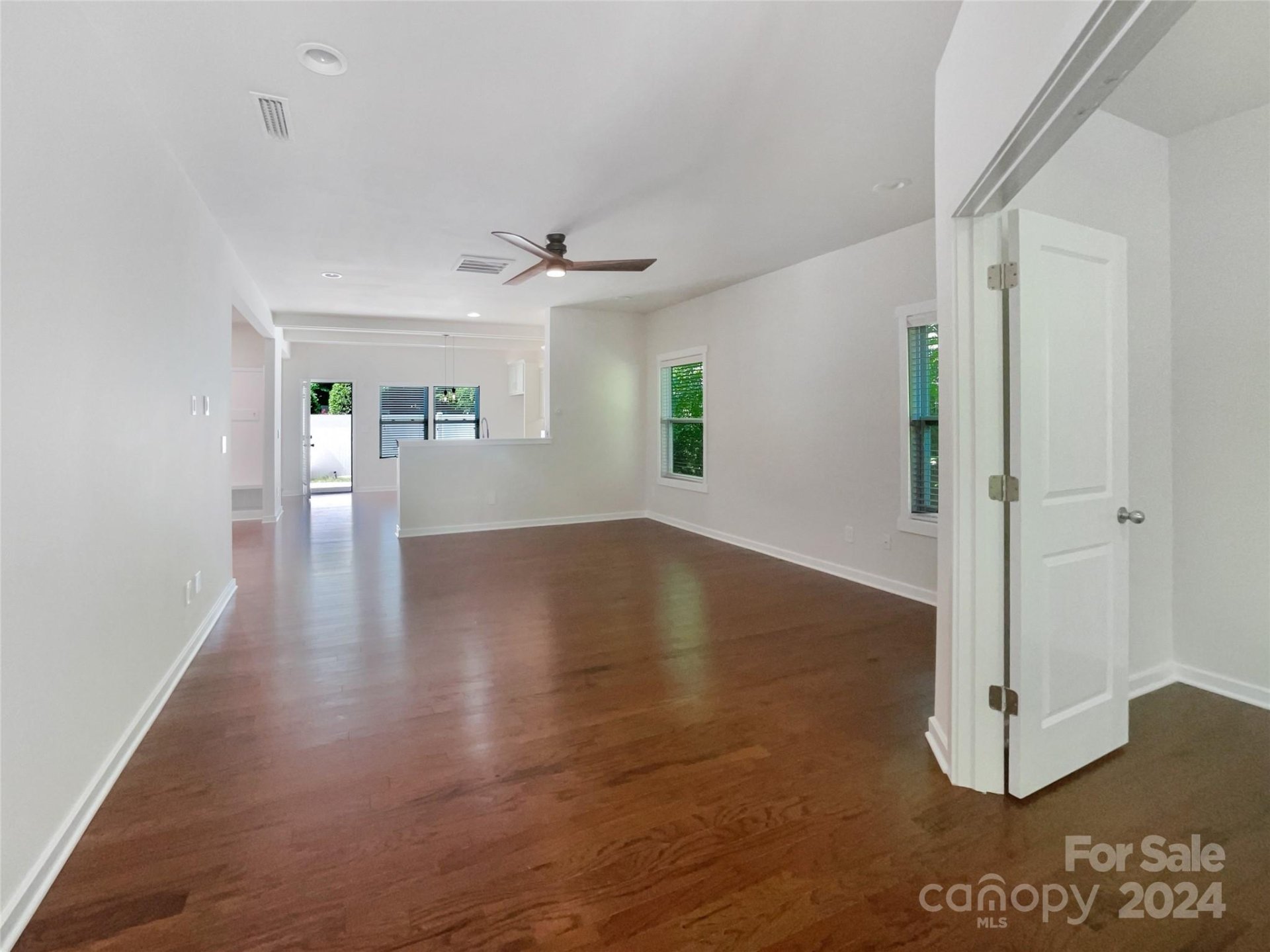 Property image 4 at 2006 Oxford Heights, Fort Mill, SC 29715