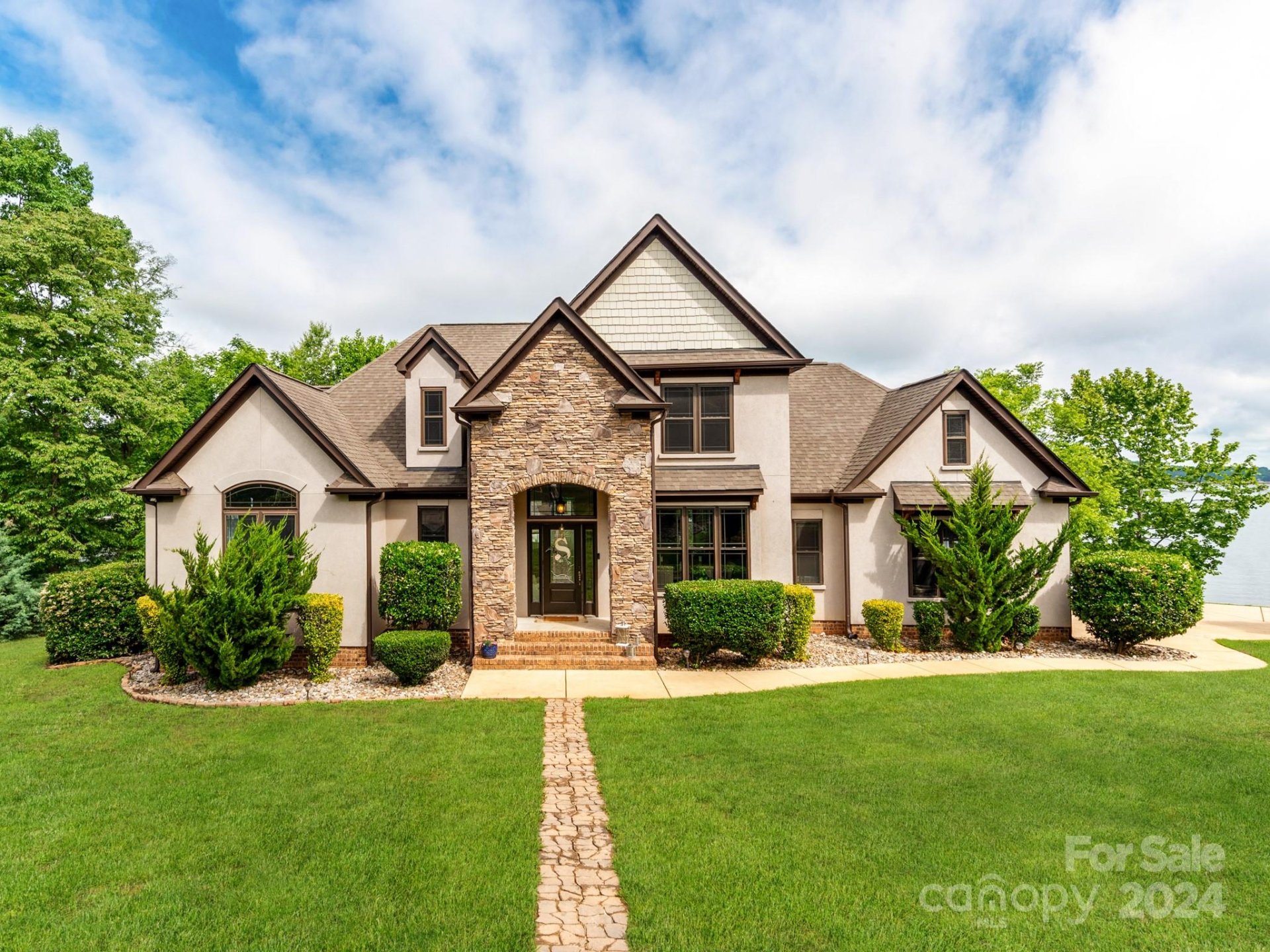 Property image 1 at 9146 Greenwood Road, Terrell, NC 28682