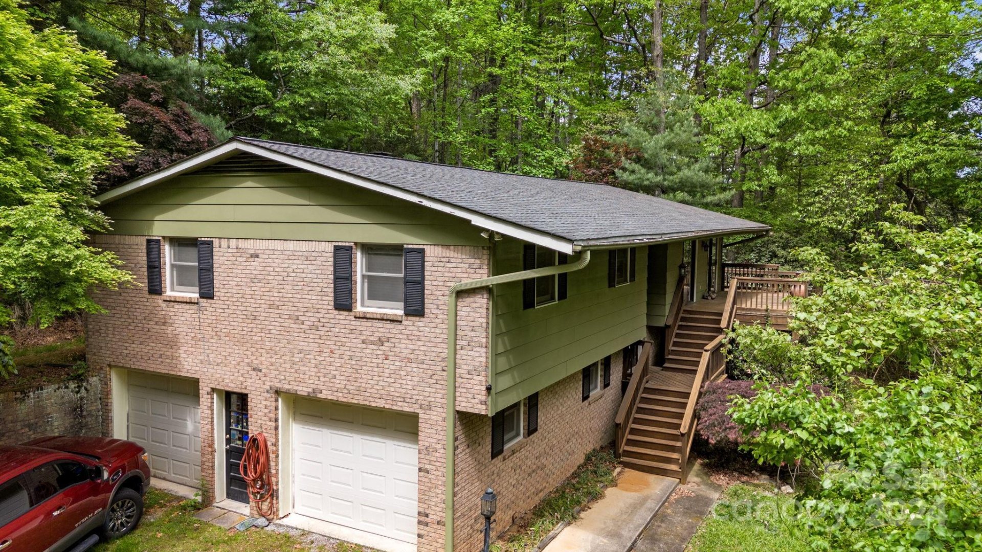 Property image 5 at 229 Turtle Lane, Hendersonville, NC 28791