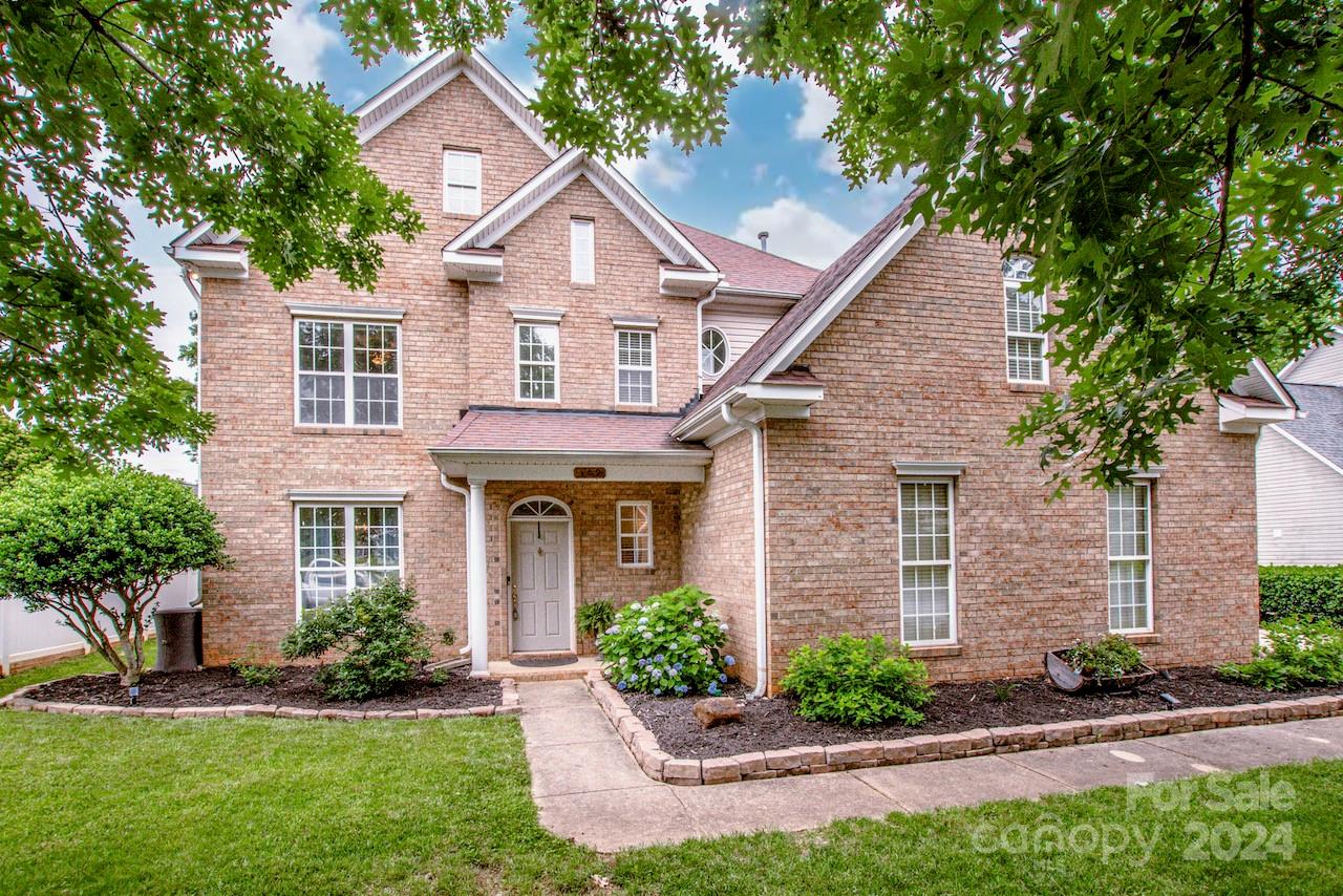 Property image 1 at 109 Forest Glen Road, Mooresville, NC 28115