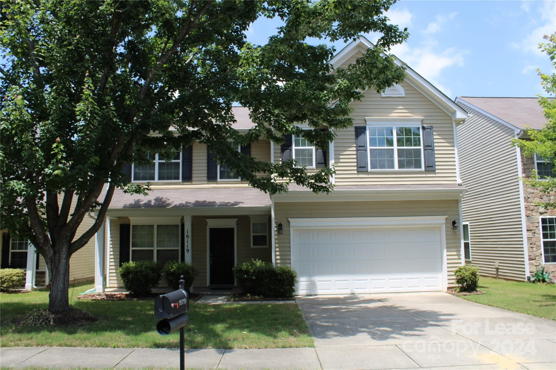 Property image 1 at 16119 Raptor Court, Charlotte, NC 28278