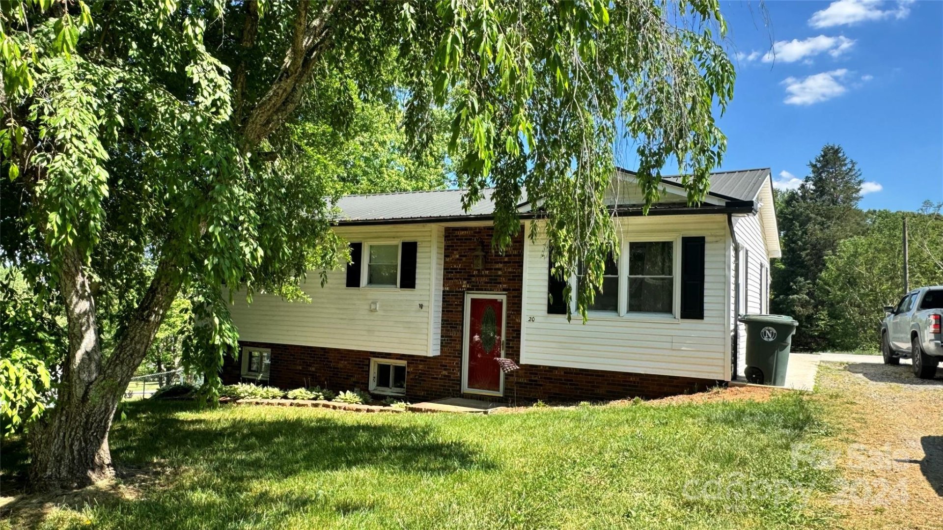 Property image 1 at 20 Claridge Court, Newton, NC 28658