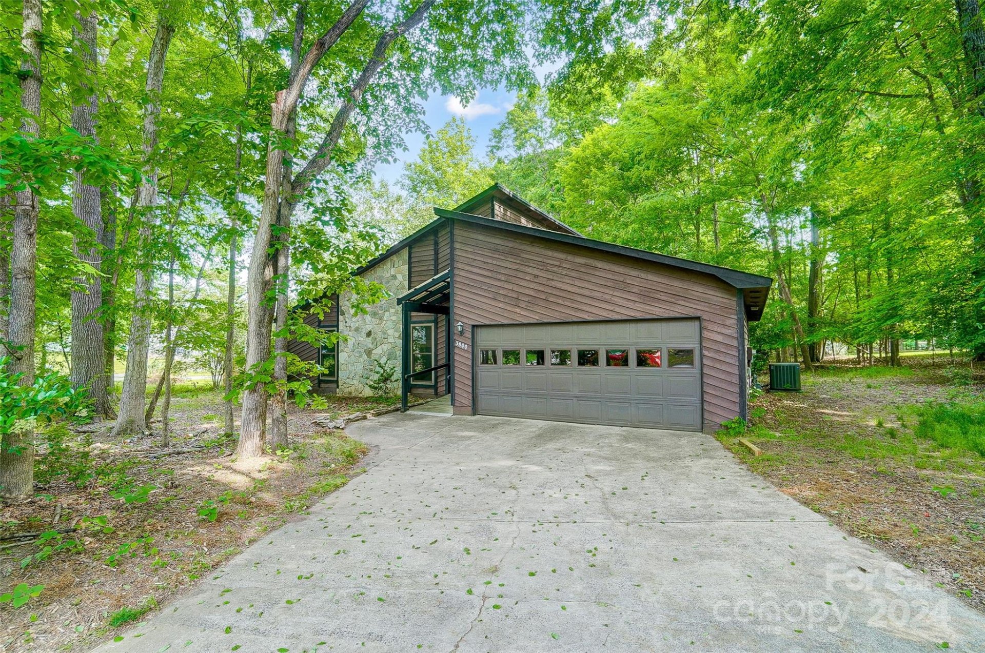 Property image 1 at 3800 Sweetgrass Lane, Charlotte, NC 28226