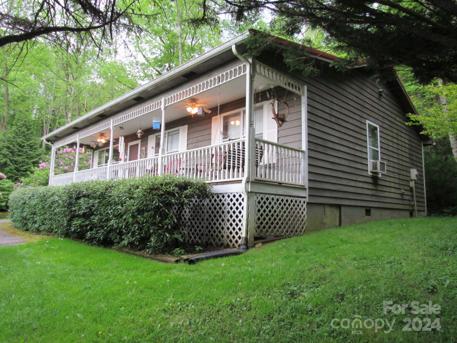 Property image 1 at 1053 Mountain Lake Drive, Waynesville, NC 28785