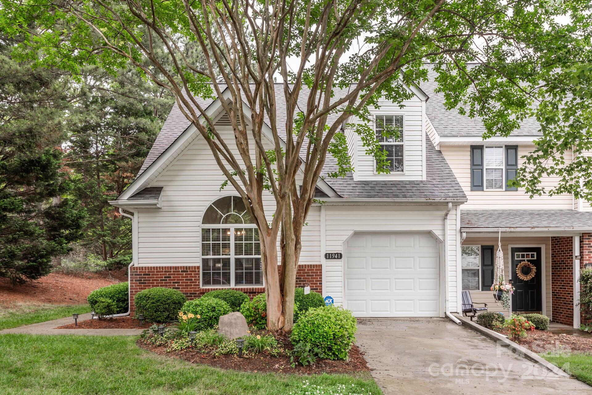 Property image 1 at 11941 Maria Ester Court, Charlotte, NC 28277