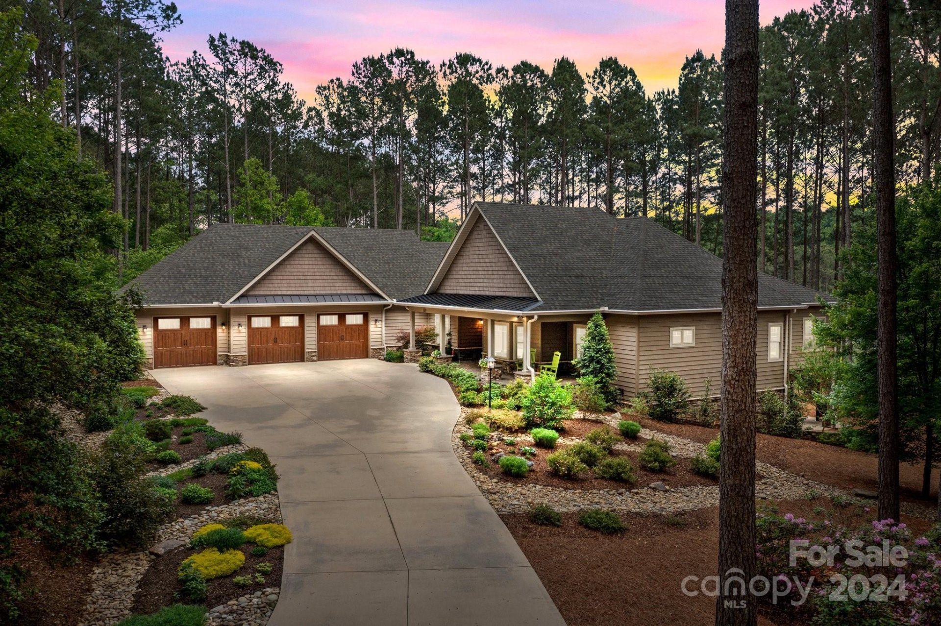 Property image 1 at 109 White Fawn Circle, Granite Falls, NC 28630