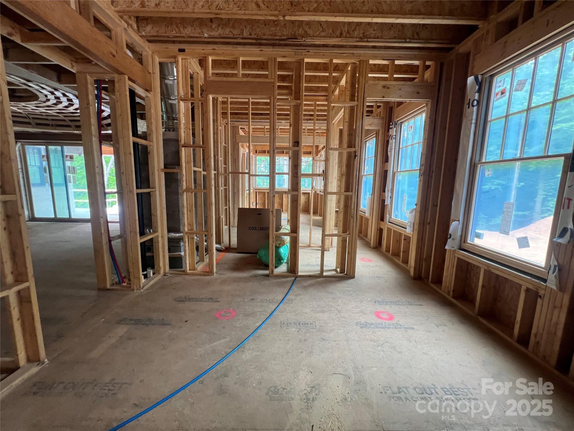 Property image 2 at 1052 Ventosa Drive, Denver, NC 28037