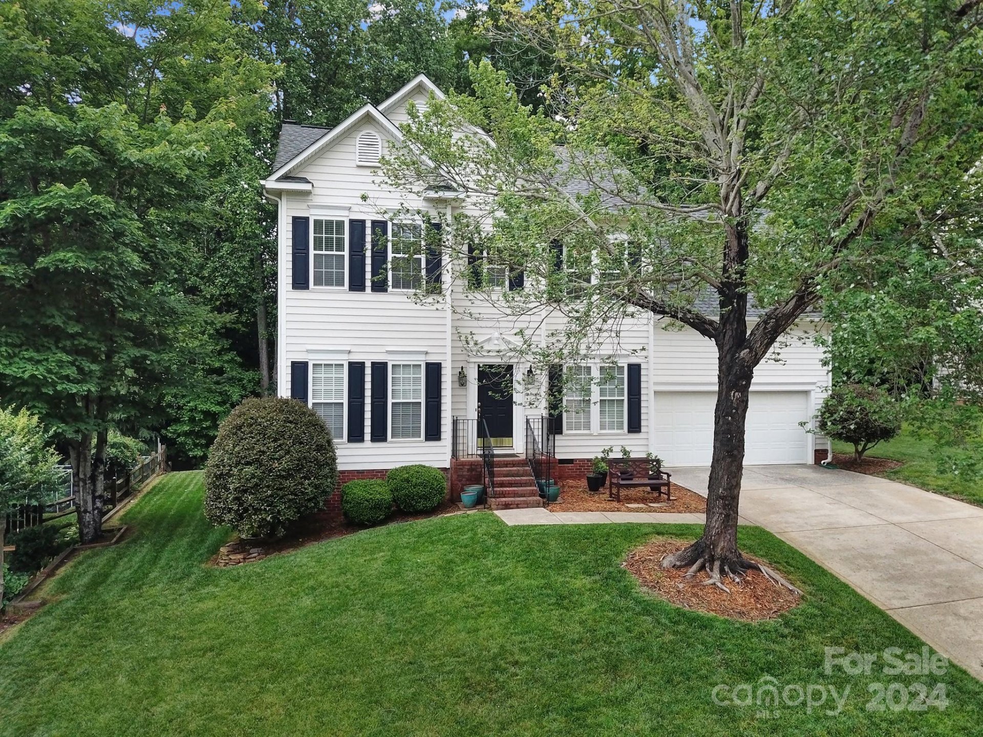 Property image 1 at 732 Knightswood Road, Fort Mill, SC 29708
