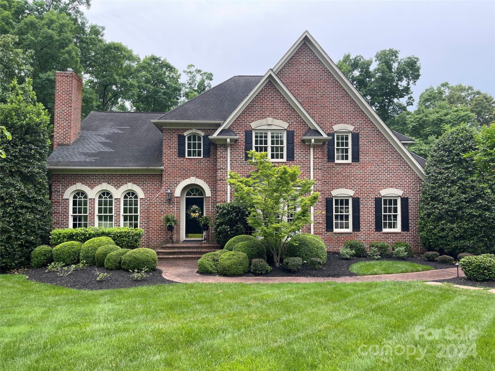 500 Muirfield Drive