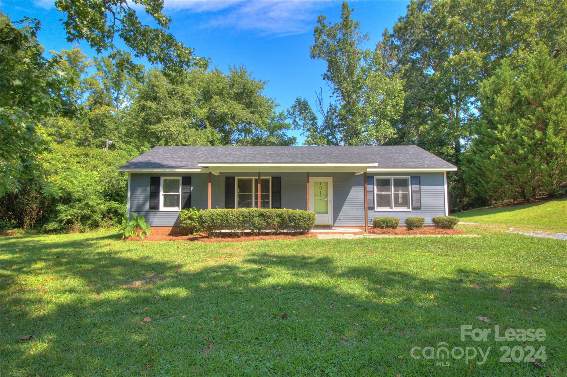 Property image 1 at 1015 Sharon Drive, Waxhaw, NC 28173
