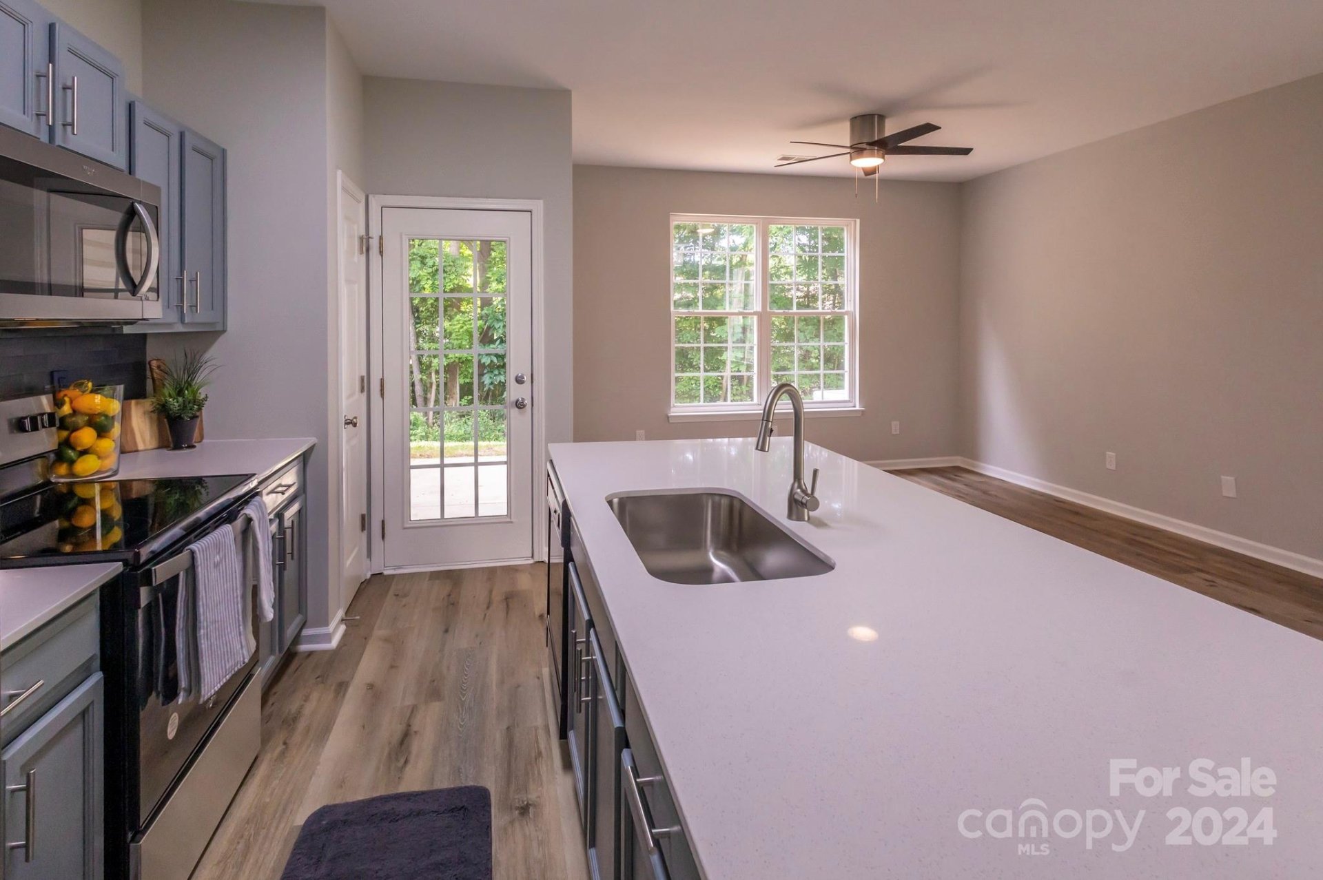 Property image 1 at 2124 Whispering Way, Charlotte, NC 28212