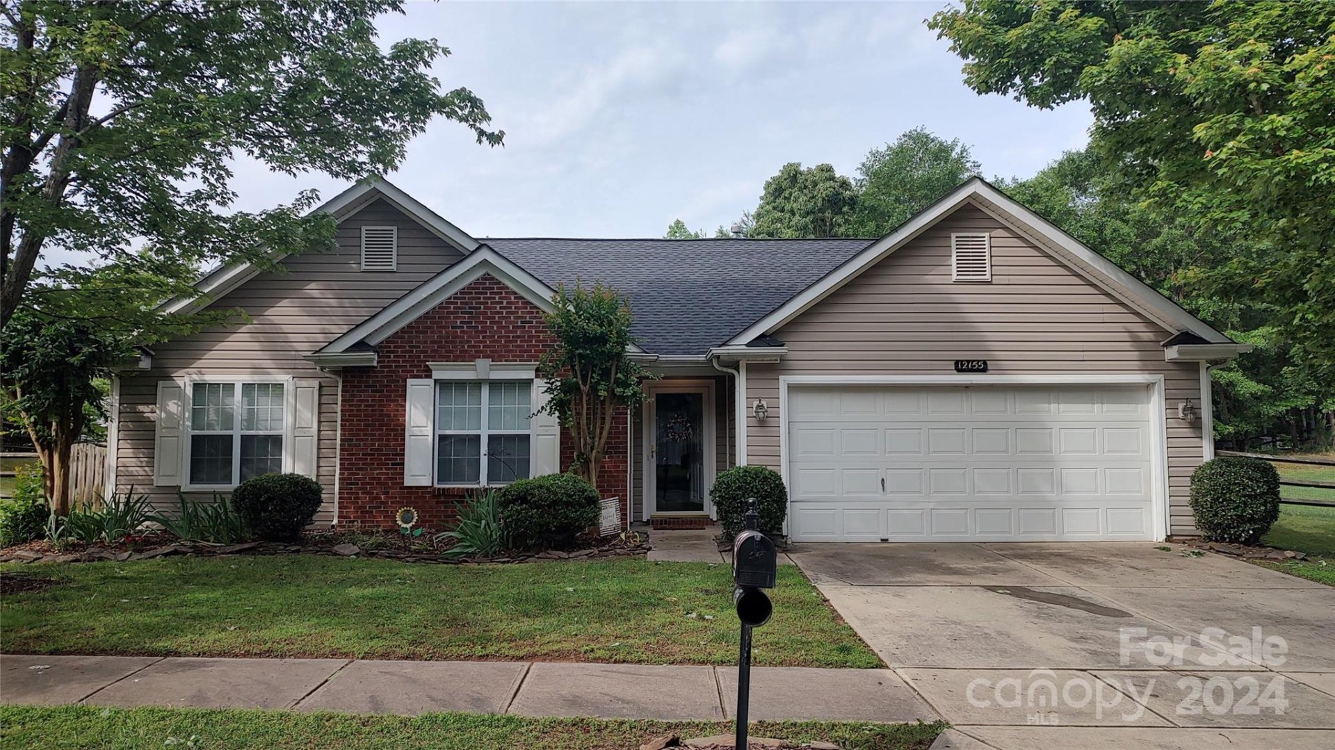 Property image 1 at 12155 Goff House Court, Charlotte, NC 28214